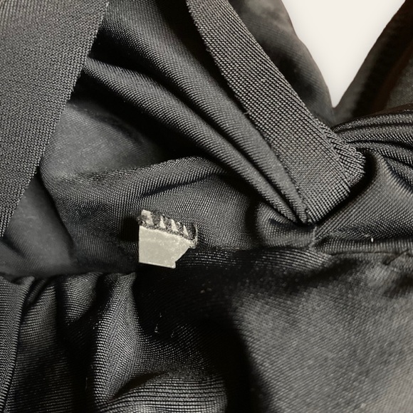 NWT Old Navy Maternity Twist-Front Tankini Swim Top - Picture 3 of 3